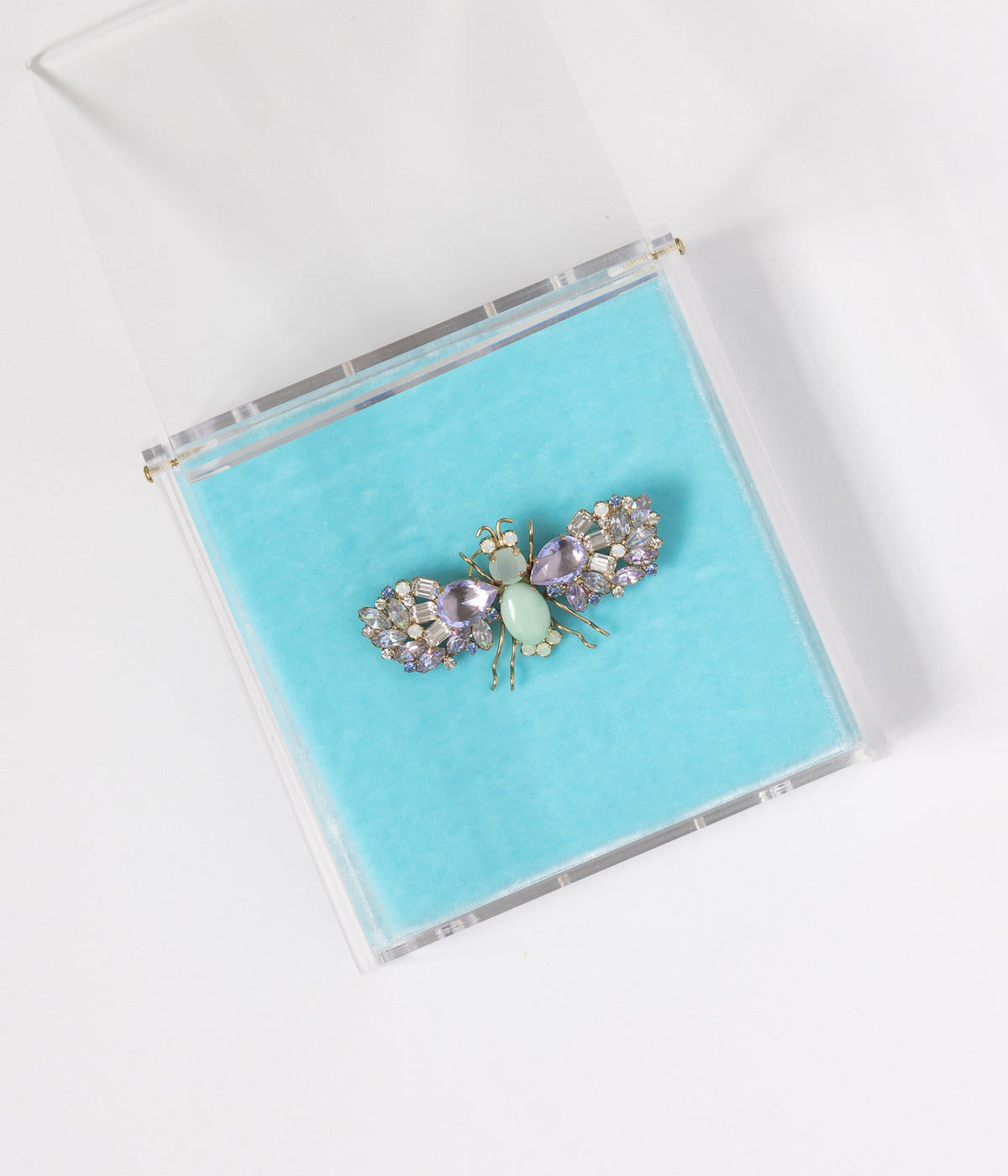 Dottie the Dewdrop Bee