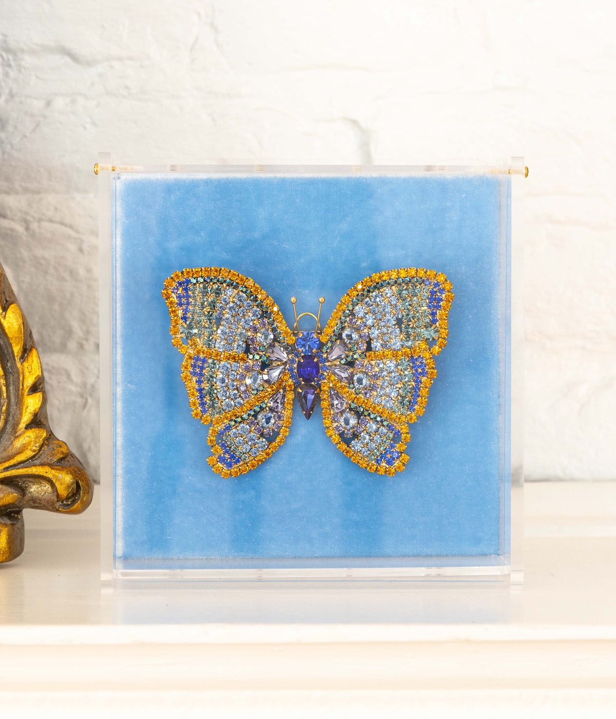 X-Large Butterfly in Topaz / Light Sapphire / Sapphire