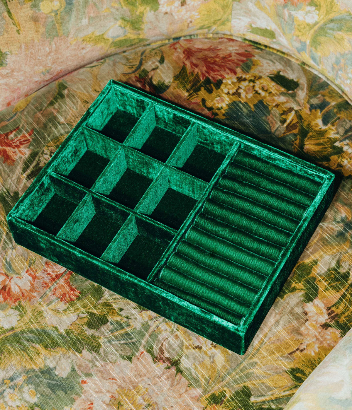 Stackable Silk Velvet Jewelry Tray in Emerald - Loren Hope