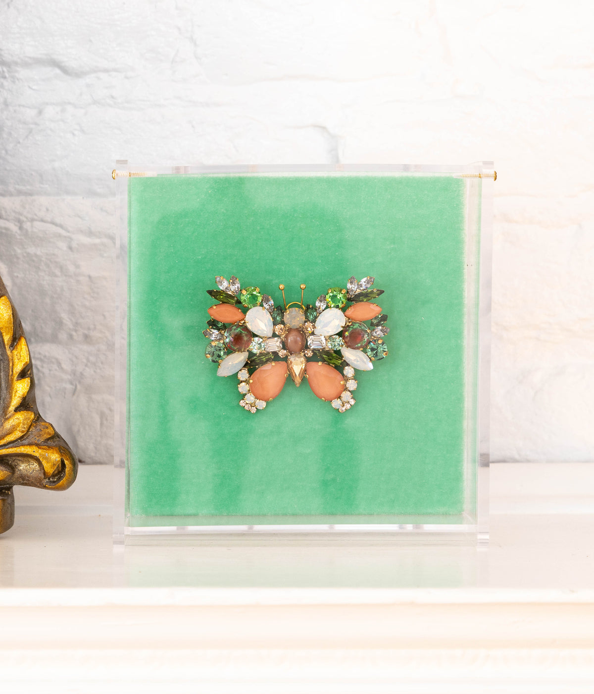 Medium Butterfly in White Opal / Apricot / Olivine