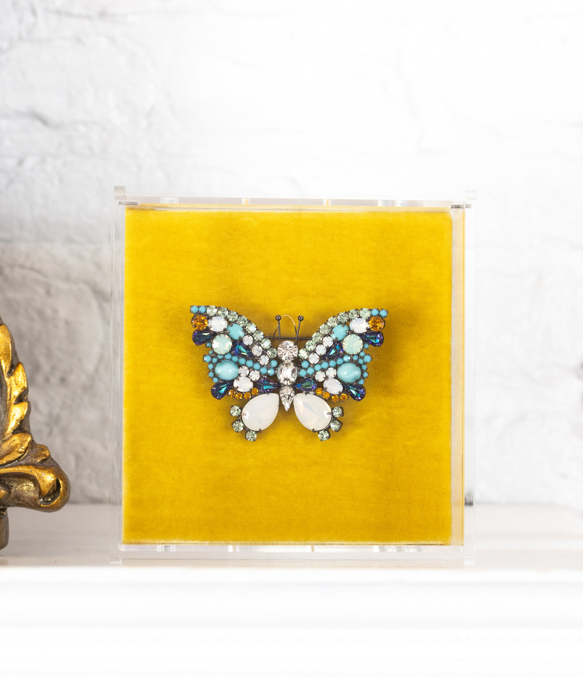 Large Butterfly in White Opal / Turquoise / Sapphire AB - Loren Hope