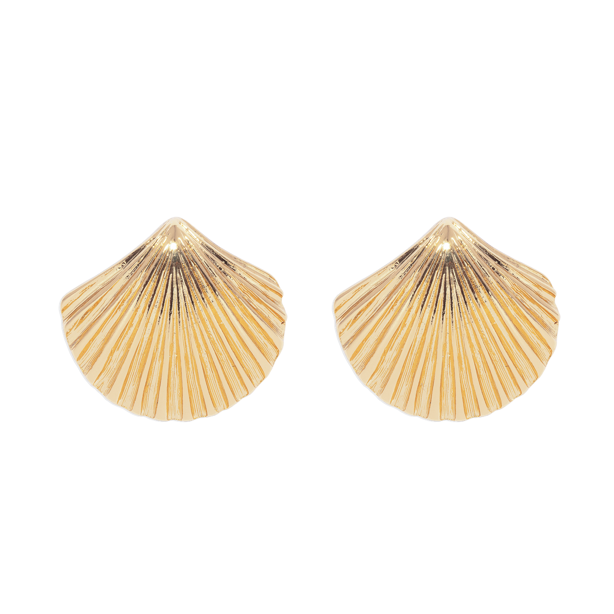 De la Mer Shell Stud Earrings - Loren Hope