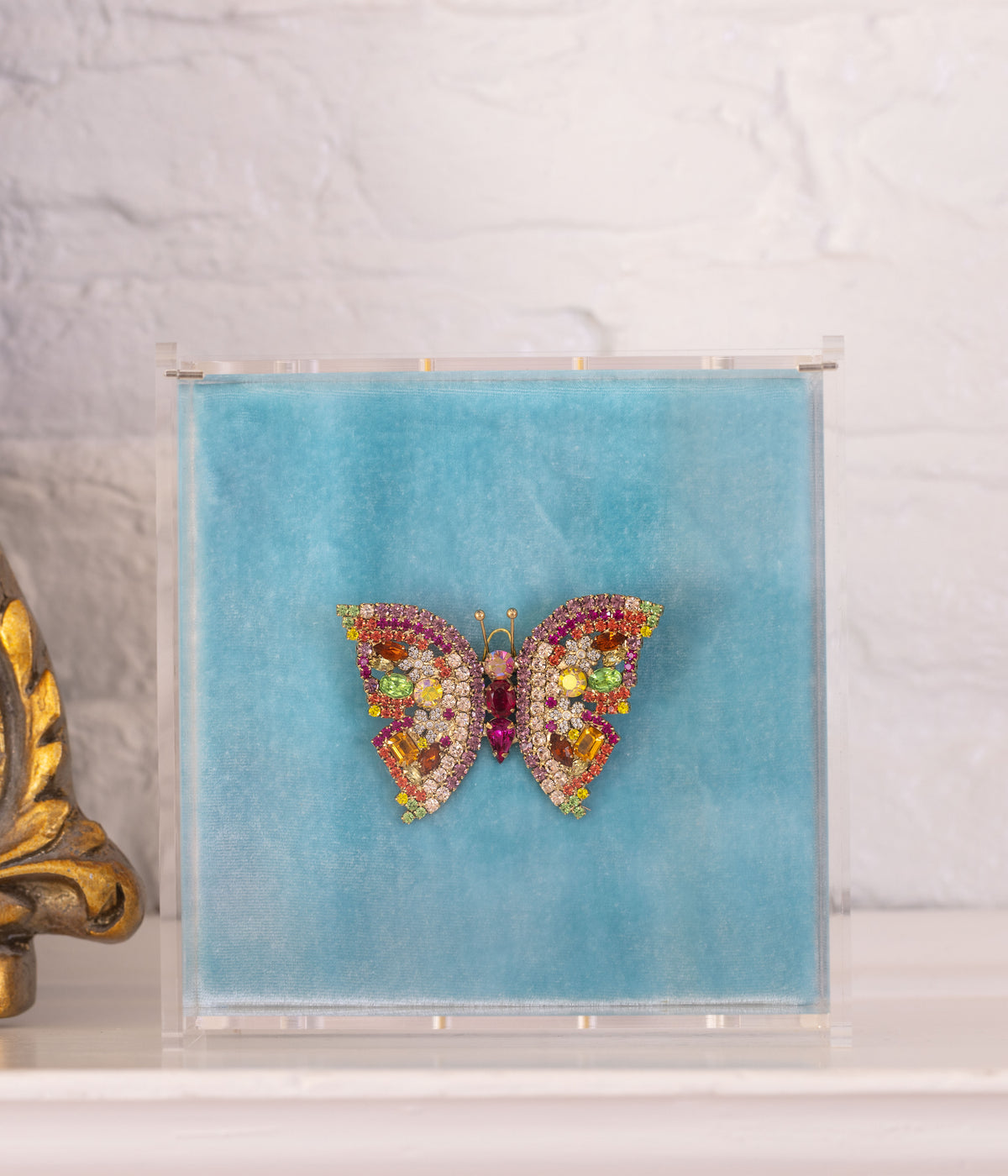 Small Butterfly in Light Amethyst / Padparadscha / Peridot