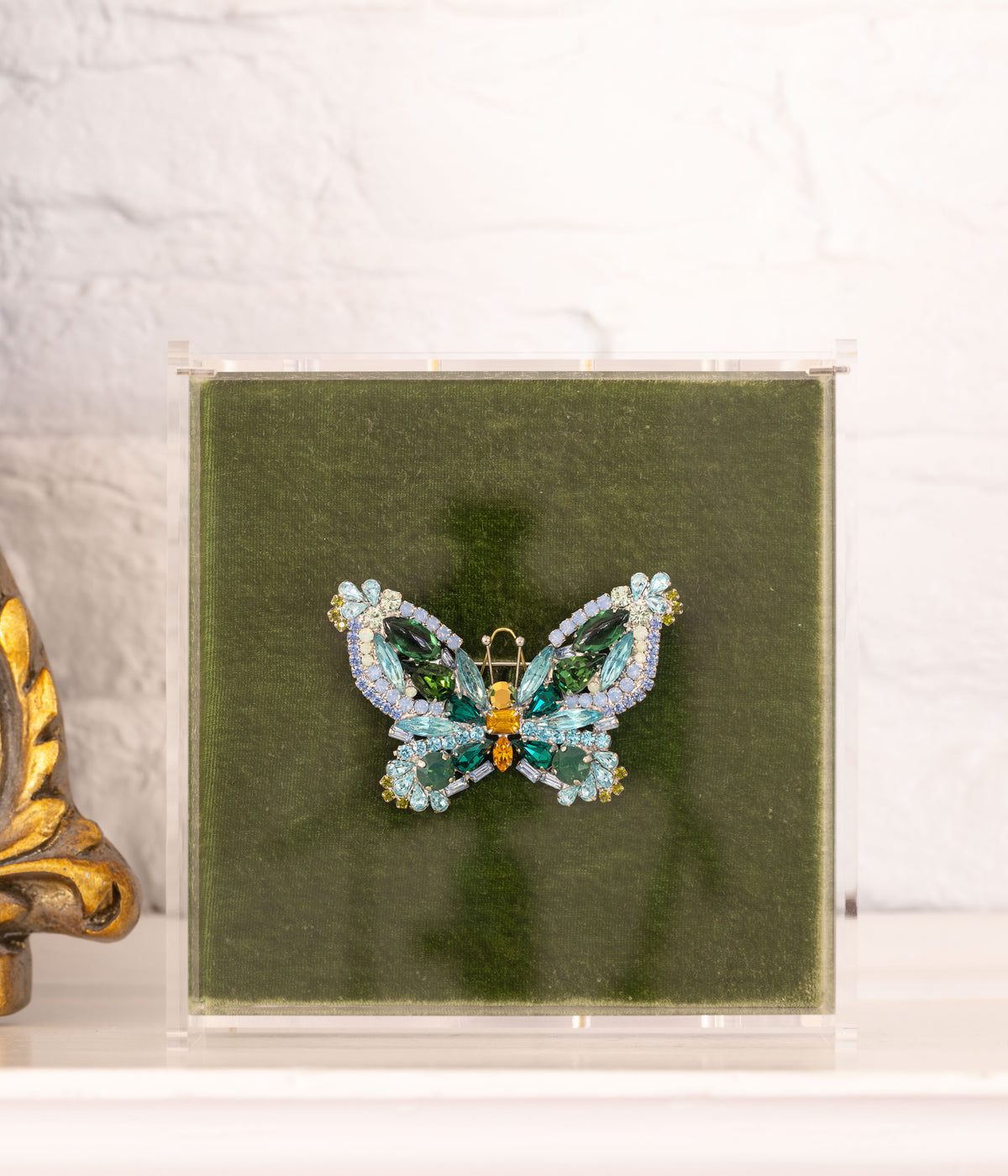 Medium Butterfly in Aqua / Olivine / Topaz