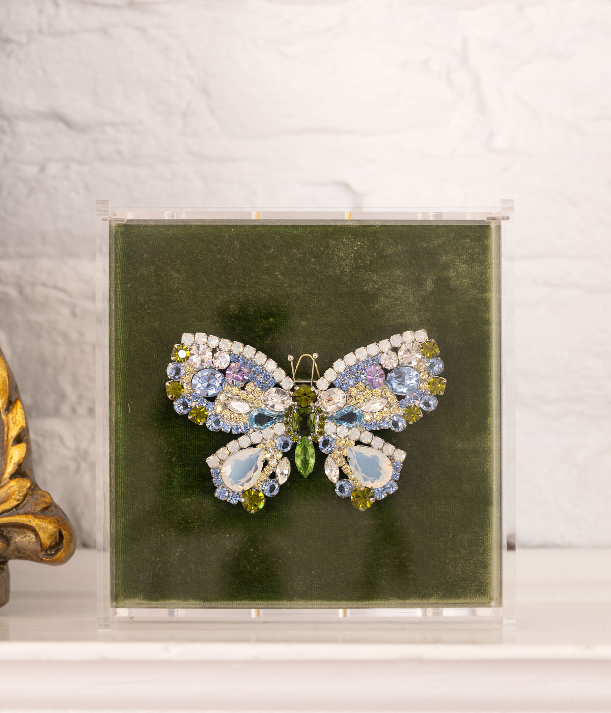 X-Large Butterfly in White Opal / Light Sapphire / Olivine