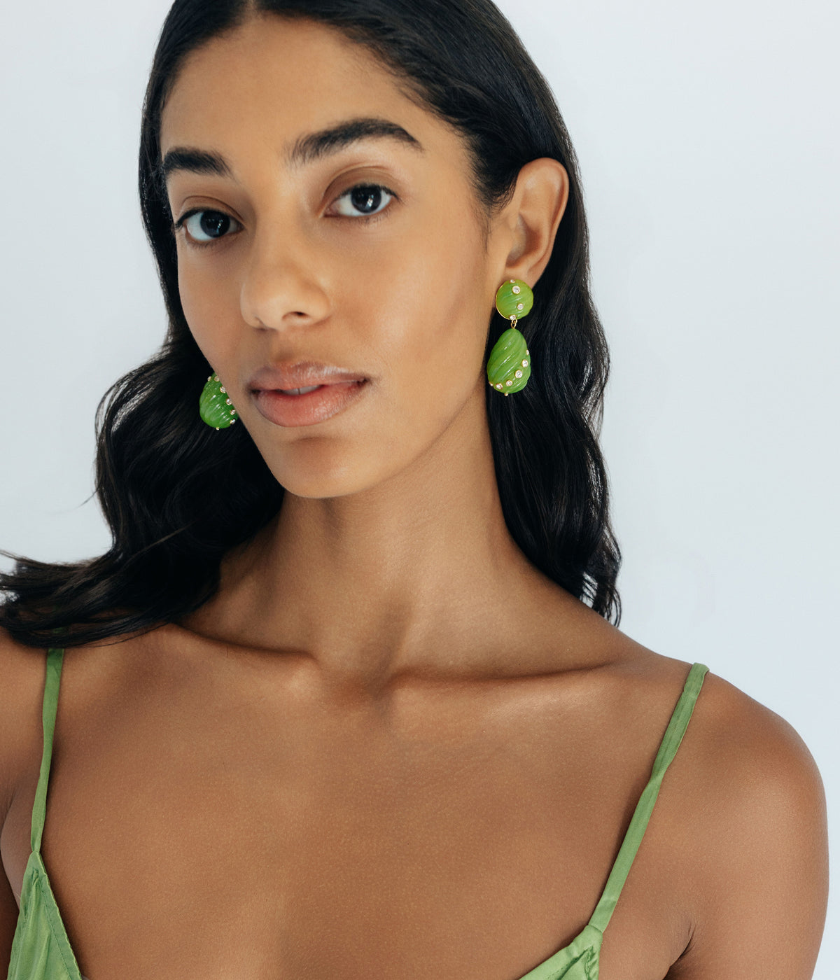 Raeni Drop Earrings in Olivine - Loren Hope